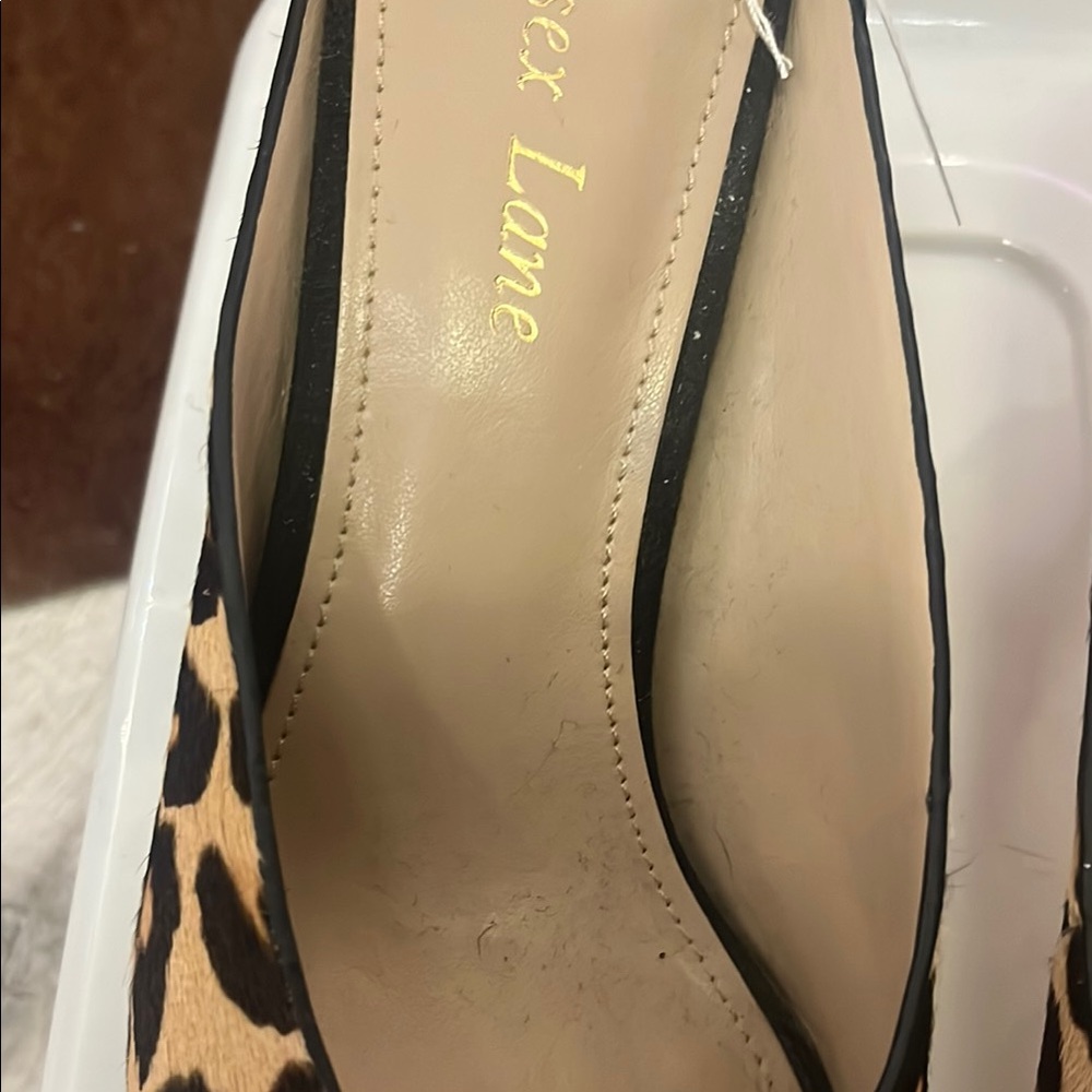 Essex Lane Brown and Black Mules with Leopard Print - Picture 3 of 7